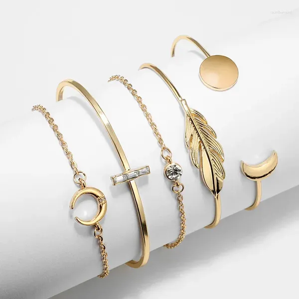 Charm Armbänder Bohemian Gold Farbe Mond Blatt Kristall Opal Open -Kette Armband für Frauen Luxus Bangle Femme Schmuck Geschenk