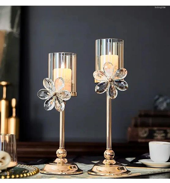 Mum tutucular Avrupa lüks kristal taç yaprağı cam şamdan romantik mum ışığı akşam yemeği ana masa dekorasyon retro