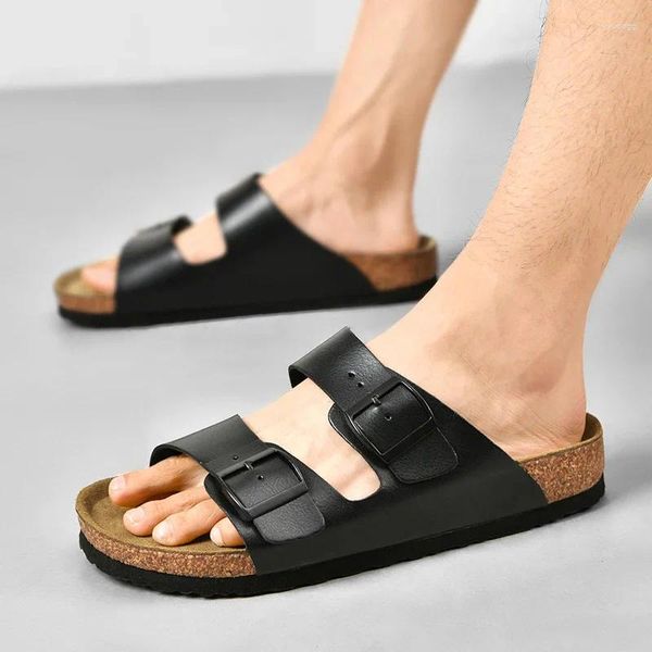 Slippers 2024 Summer Home Home não deslize Bath Beach Shoes Brand Flip Flip Men Sandals planos ao ar livre Man Slides Indoor Breathable