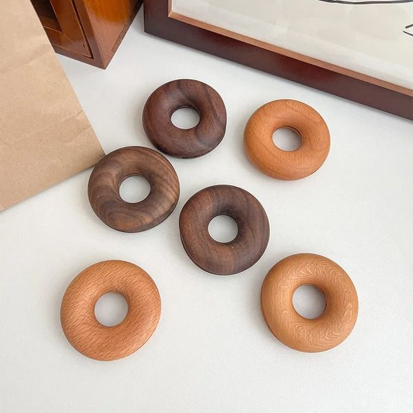 Buchen Donuts Schwarze Walnüsse Holzversiegelung Cips Creative Massivholz Snack Clips Tee Dichtungsstreifen Aufbewahrung in der Küche