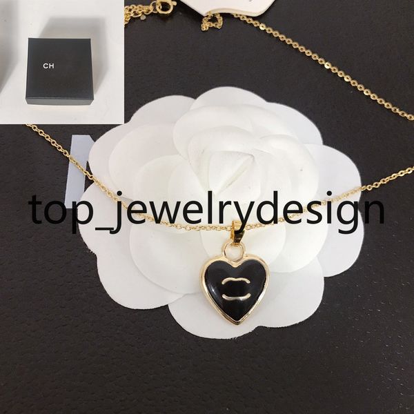 Diamond Design Letter Anhänger Designer Halsketten High-Class-Marke Halskette Perlenketten Choker Männer Damen Mode Accessoire Edelstahlschmuck mit Kasten