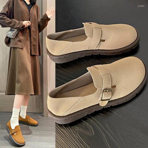 Scarpe casual femminile Flattie Flattie Design alla moda all'aperto Stivali da neve in stile britannico Ladies 'Flats Plus size 42