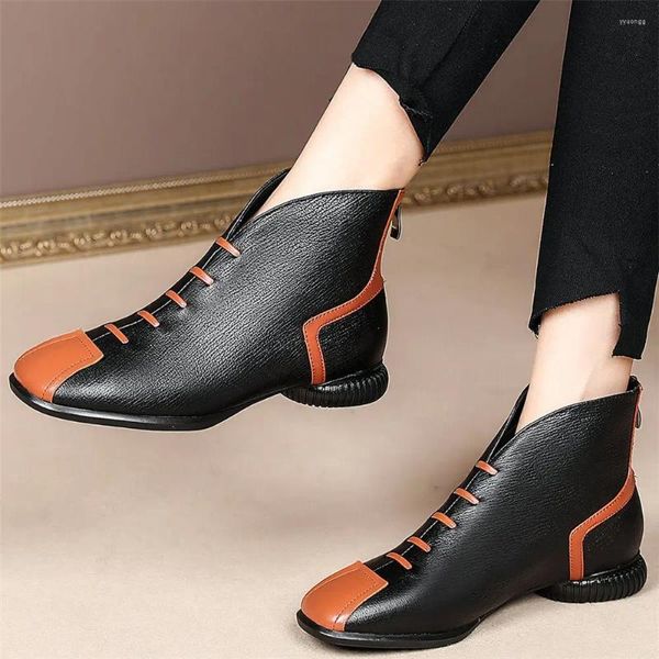 Kleiderschuhe Mode Sneaker Frauen echtes Leder kubanische Low Heels Pumpen Frauen hochrangige Runde Zehenplattform Oxfords Casual Casual