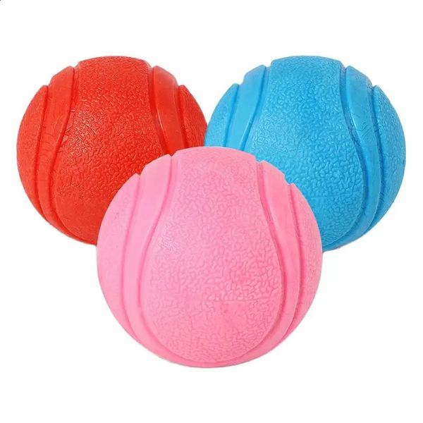 Dog Toy Ball Ball Indestrutível Biteresistente Treinamento Interativo de Pet para aliviar o tédio Molar Solid Rubber 240328