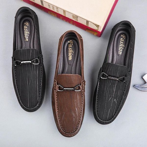 Scarpe casual in pelle causale uomini mocassini da uomo formali mocasins morbido slittamento traspirante sulla barca camminata per il tempo libero guida italiano