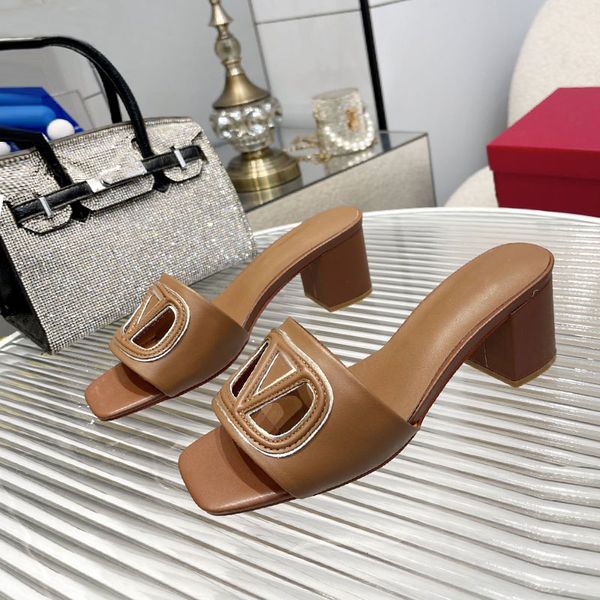 Summer Women Fashion Sandals Designer Bellissimo e comodo pantofole Elegante Beauty Leisure Beach Tel