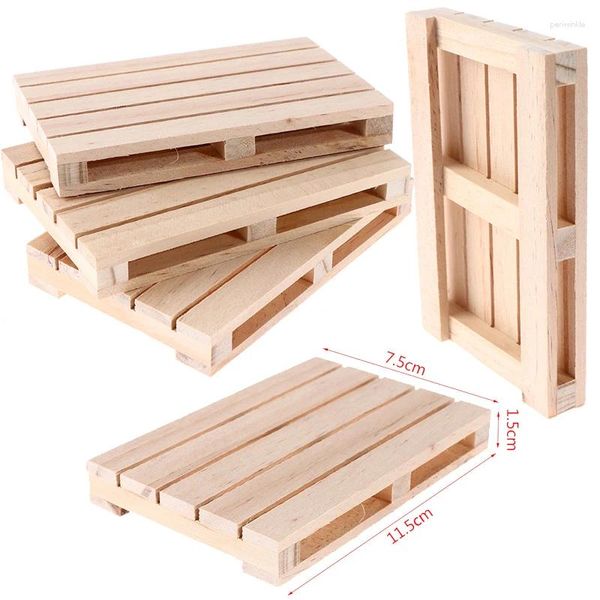 Tavolino mini bandiera di bevande da pallet in legno per e bevande fredde cuscino