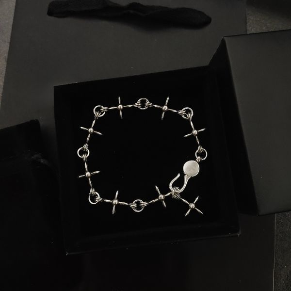 Bracciale di gioielli cromati di qualità Bracciale crociato Bracciale hip hop nicchia retrò con antichissima personalità argenta