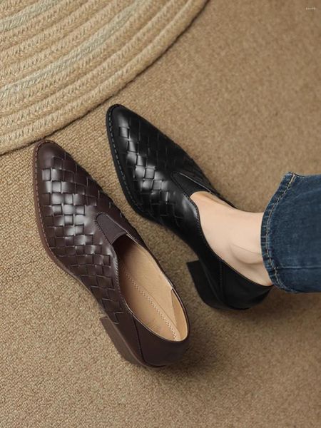 Отсуть обувь Zapatos Mujer 2024 Tendencia Spring/Owumn Women Однокачественное высококачественное ретро -плетение.