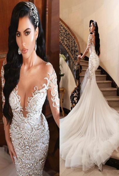 Abiti da sposa sirene arabi di lusso Dubai Spark cristalli maniche lunghe Abiti da sposa Top Top Court Galli di tulle Dre3993826