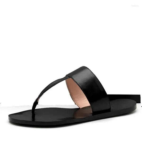 Pantofole 2024 designer in pelle sandali piatti scarpe estive donne in metallo modelli di lusso di lusso
