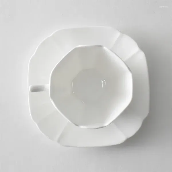 Cups Saucers Kreative Kaffeetasse und Untertasse englische Nachmittag Tea Party Bone China Becher Home Getränk aus achteckig