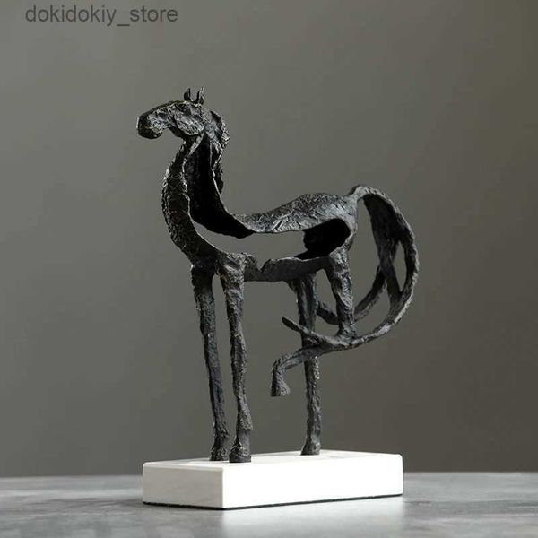 Artes e artesanato Criatividade Metal Horse Handicraft Furnishins estátua animal Hollow Out Zinc Marble Endereço Abstract Simulation Decorationl2447