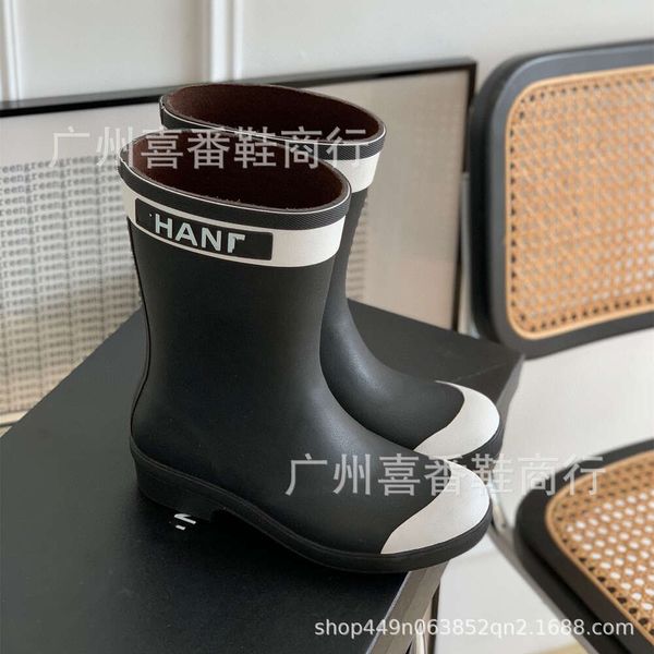 Designer Chanells kleiner duftender Wind kurzer Lauf mittlere alte Regenstiefel und Wasserschuhe 2024 Frühjahr Neue externe Verschleißkanalshoes