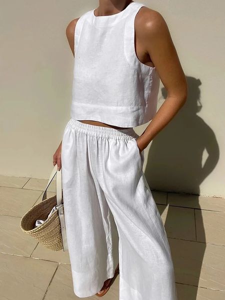 Lässige Sommer zweiteilige Frauen -Outfit mit weißen soliden losen Tanksernte Top Wide Leghose Anzüge Chic und elegante Frau Sets 240407