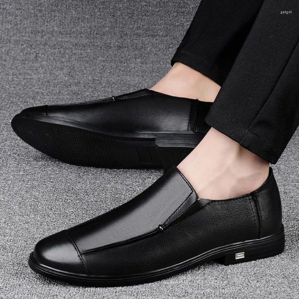 Sıradan ayakkabılar erkekler brogue elbise dantel yukarı beyefendi takım asansör oxford açık moda platform düğün adam