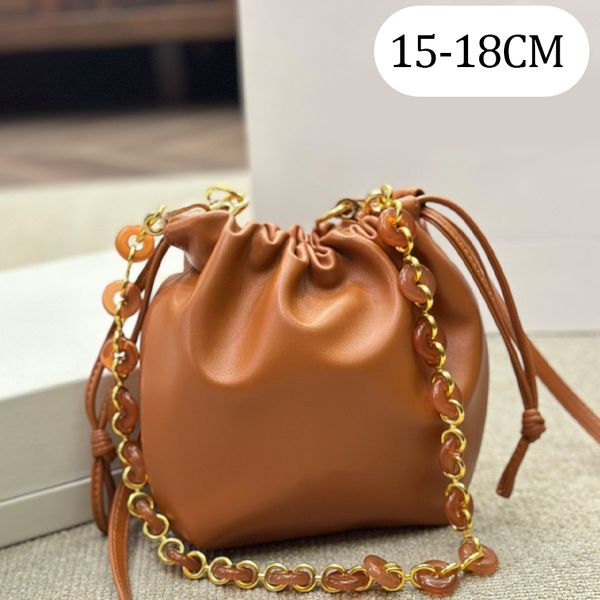 TOTES Tasarımcı Kadın Çanta Siyah Çanta Moda Çantaları Kova Çantaları Omuz Crossbody 18cm PU Altın Zincir Mini Sling Çantaları Çekme Çantası Arasından Seçim Yapmak İçin Birçok Renk