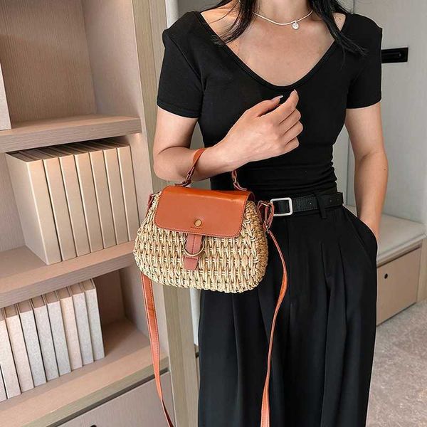 Повседневные пляжные сумки Женские Xia xiazhong Sumbag Sumbag Fashion Trass Woven Bag Simple One Plound Crossbody