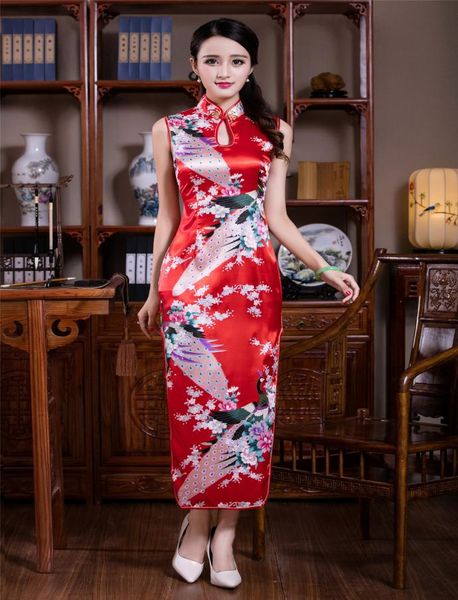 Shanghai Story Yeni Varış Sahte İpek Uzun Cheongsam Elbise Peacock Baskı Gece Elbise Geleneksel Çin Elbise Seksi Qipao Elbisesi 9593459