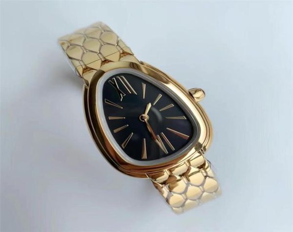 Designer de luxo Classic Fashion Quartz Watch Sapphire Glass Triangle Dial é um presente de Natal favorito Lady039s9461857