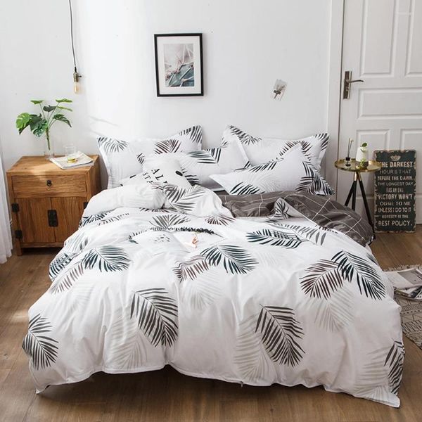 Bettwäsche -Sets Evich einfache weiße Bodenblatt -Set Einmals großer großer Saison Polyester Quilt Deckung Schlafzimmer Hauswaren Kissenbezug