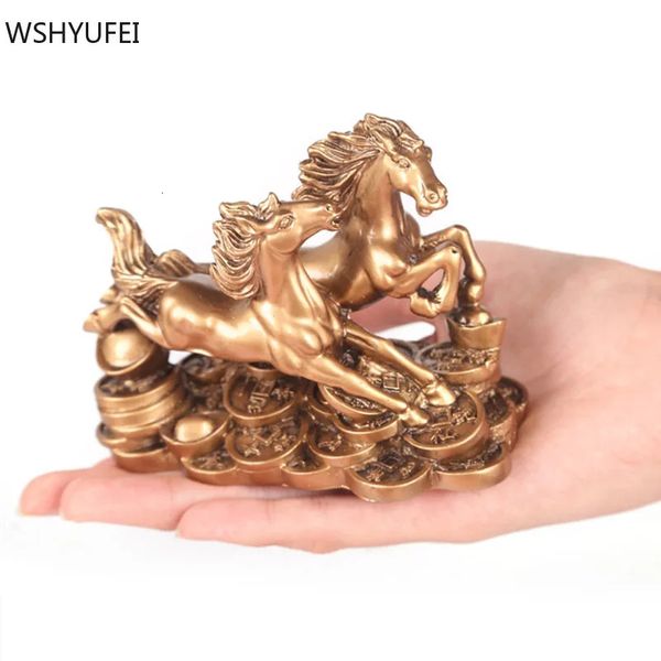 Harz Doppelpferd Lucky Ornament Wohnzimmer Weinschrank Feng Shui Ornamente Home Dekoration Zubehör Öffnen Geschenke 240401