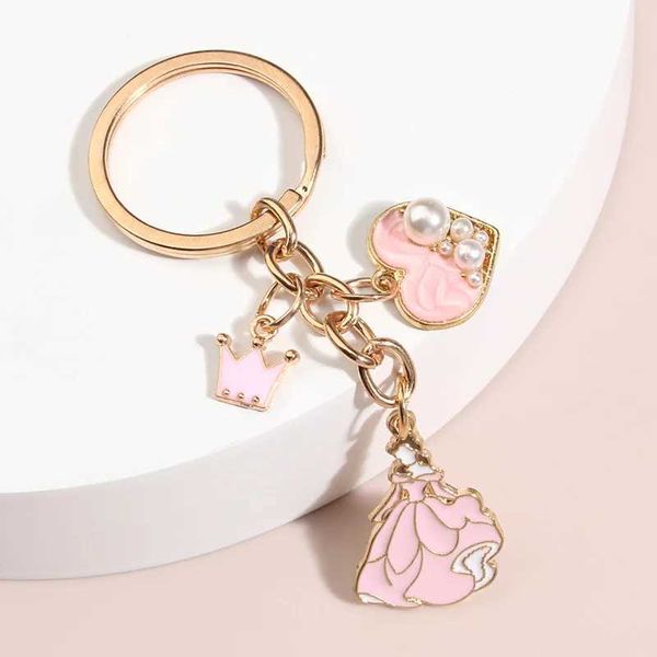 Tornari percollati carini smalto keychain Heart Pearl Crown Princess Ring Catene per donne Keys Car Keys Regali di gioielli fatti a mano Q240403