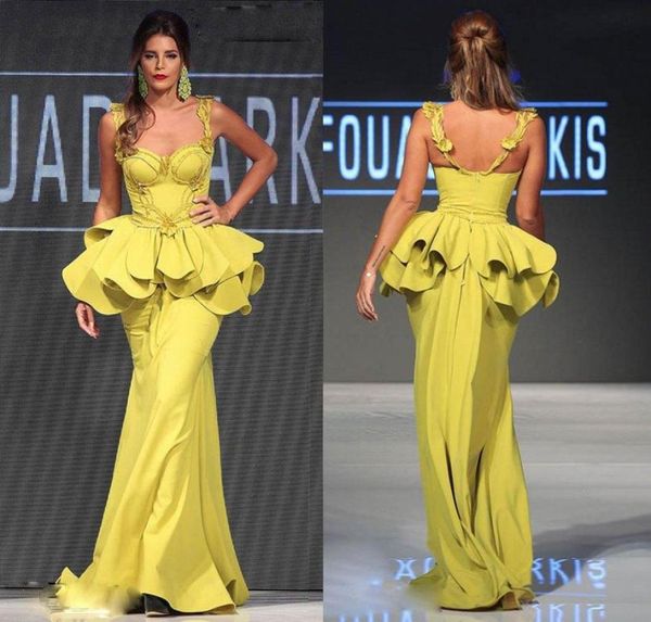 2020 Novo Charming Spaghetti Mnm Couture Vestres desgaste da noite Mermaid Celebrity Dress Distras