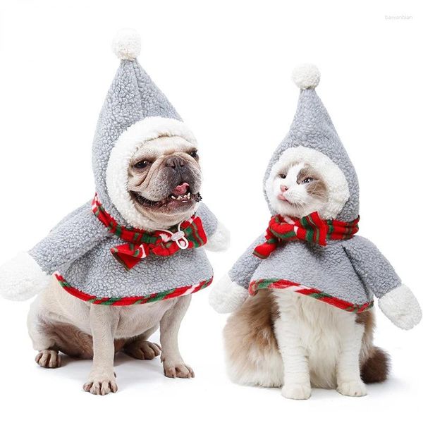 Hundekleidung Weihnachten Haustierkostüm mit Schal Cloak Set Poncho Cape Hut und Pompoms Welpe für Katze