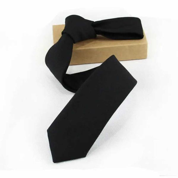 Pescoço amarelado masculino gravata feminina gravata preta no mass tie jk uniform shirt decote decote butler fúria fúria fúnebre preguiçosa tiec420407