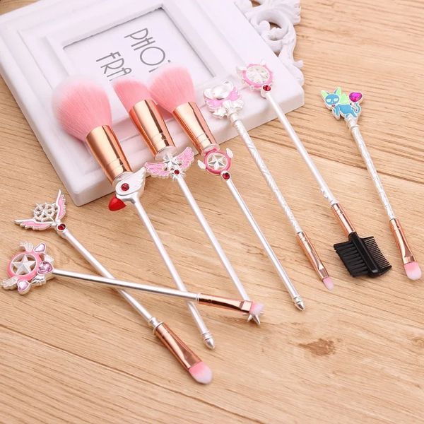 8pcs exquisites Cartoon Make -up Pinsel kreativer Liddelschatten Pulver Rougeher Foundation Beauty Cosmetics Tools 240403