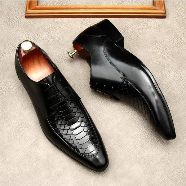 Scarpe per abiti da uomo in pelle genuina 2024 Black Italia Business Lace Up Formale Elegante Partito Oxford Schema Oxford Dimensioni 11 12