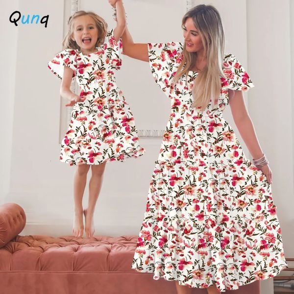 QUNQ SummerChild Outfit Square Coldar Print Print Bind Ruffle Sweet Dress Mommy и дочь соответствующая одежде 240327