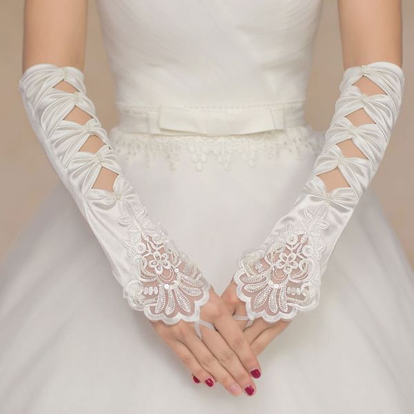 Sticked Crescent White Long Gloves Hochzeitshandschuhe Spitze Offener Finger Hochzeitskleidungszubehör Gloves