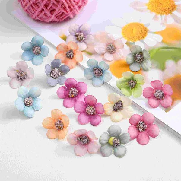 Flores decorativas 50 PCs Flor artificial Mini decoração de seda boêmia