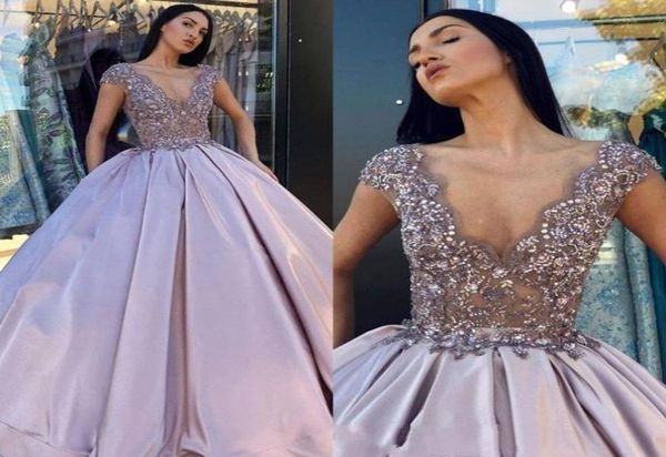 Vestidos de noite no estilo de dubai árabe sexy 2019 Apliques de férias de tapete vermelho usam vestidos de baile de festa formal personalizados feitos mais size6965196