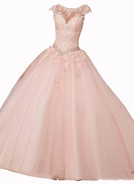 Wunderschöne Quinceanera -Kleider Erröten rosa Batteau Neck -Kappen -Applikationen Spitzen Pailletten Perlen Ballkleid süße 16 Kleider4732954