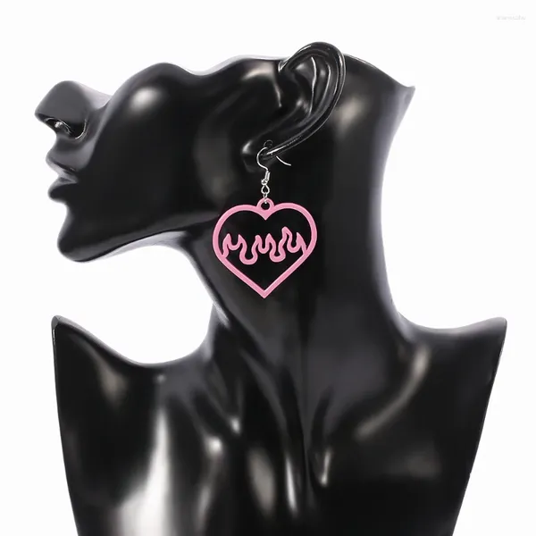 Dangle Ohrringe Pink Flame Heart Charm Drop übertreiben Hip-Hop für Frauen Schmuck Romantische süße Partyaccessoires Geschenke