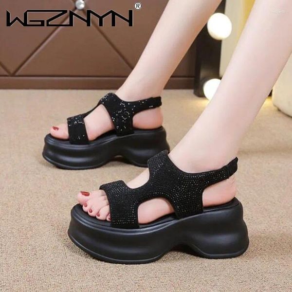 Sandalen 2024 Frauen Leisure Chunky Plattform Peep Toe High Heels Gladiator Pantoffeln Frau Modetrendy Summer Beach