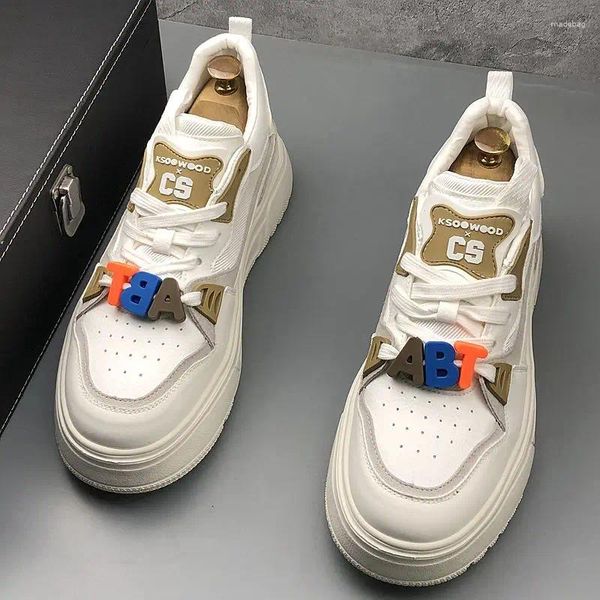 Scarpe casual Maglie di moda di alta qualità Mash traspirante con sneaker sportivi bianchi allacciati in punta di piedi rotondi a piedi V83