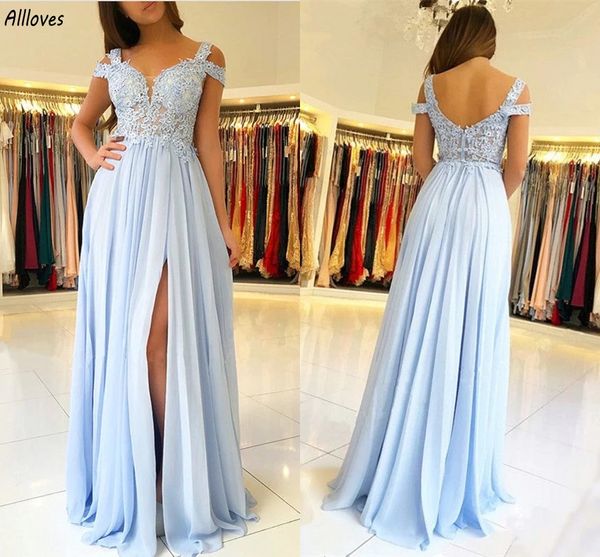 Chiffon blu cielo leggero a linea abiti da damigella d'onore in pizzo appliqued sexy diviso spalla lonh cameriera di abiti onore spazzare treno da donna abito ospite per matrimoni cl3466