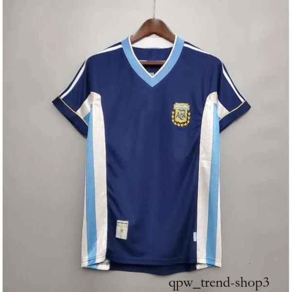 1978 1986 1998 Argentina Retro Soccer Jersey Maradona 1996 2000 2001 2006 2010 Kempes Batistuta Riquelme Higuain Kun Aguero Caniggia Aimar Football SH 838