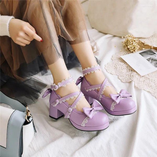 Scarpe vestite yqbtdl Vendi cosplay tacchi rosa viola crodo crodo Mary jane Prinicess Lolita Woman Block High Heel Pumps 2024