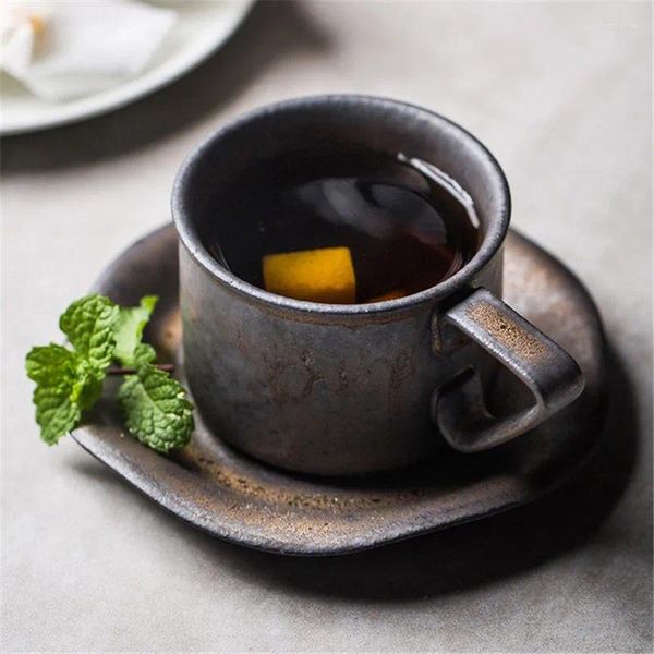 Tazze di piattini ceramica giapponese semplice tazza di caffè con piattino set fatto a mano retrò tazze di latte per la colazione in ufficio bevande da tè pomeridiano 90 ml