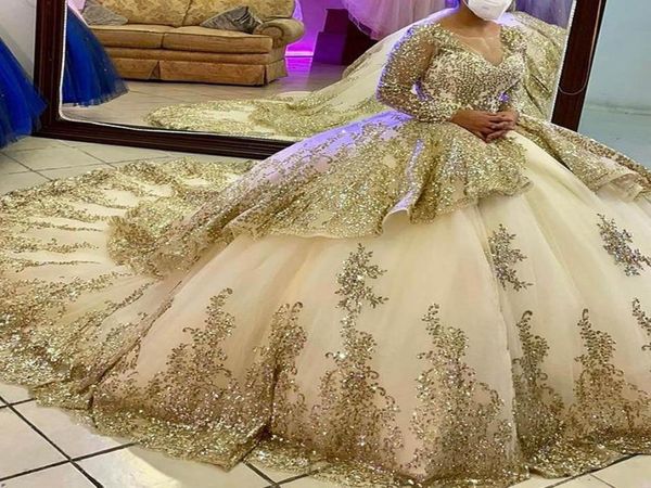 Zarif Uzun Kollu Şampanya Altın Quinceanera Elbiseler Balo Elbise Kızlar Prenses Saten Prom Masquerade Tatlı 16 Elbiseler 15 Yıl1604935