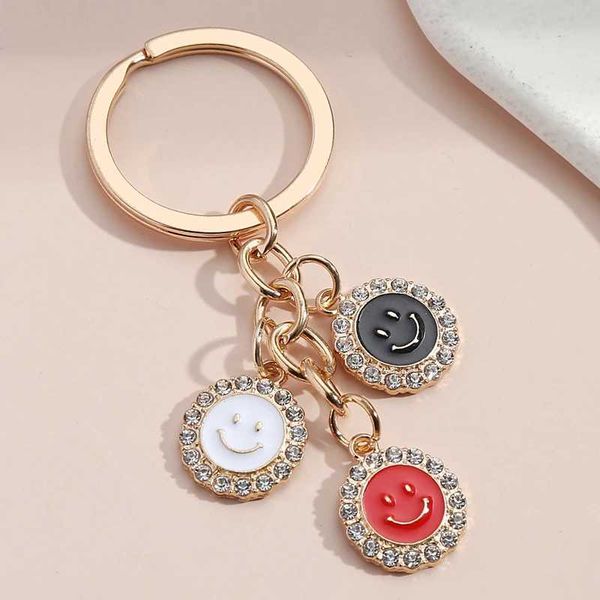 Tornari Cancioli di portachiavi simpatici Smile Smile Face Ring Key Round Catene Gift Friendships for Women Uomini Accessorio per la borsetta per la borsetta Fai da te Faiy Handmade Gioielli Q240403