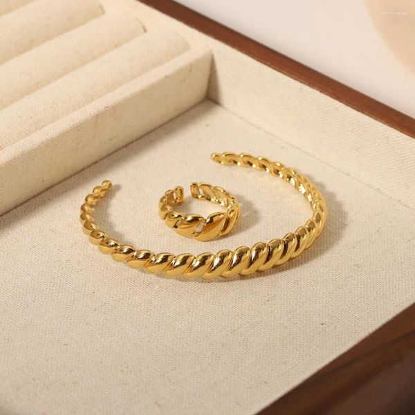Armreifende Design wasserdichtes Edelstahlmanschettenringe Set Gold Plated Twnded Chunky Armbänder für Frauen Schmuck