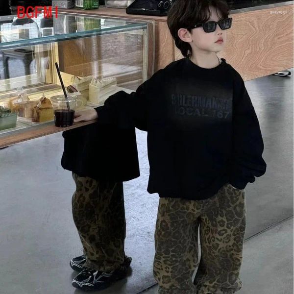 Roupas Conjuntos de roupas Boys 2024 Primavera Autumn Coreano CARTA BLATRA BELA SOLTHASTRO DO SELTRO DOMIM VINTAGE DENIM PENTES LOLHA