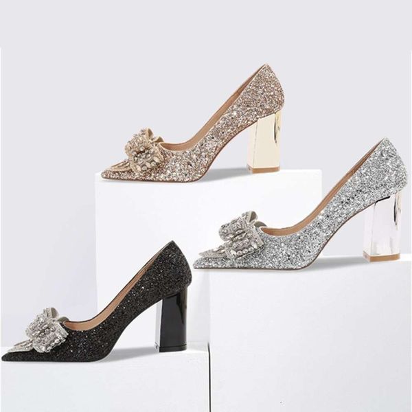 Spring Nuove scarpe da sposa Girl Girl Show che veste i tacchi alti con la damigella che brillano di cristallo