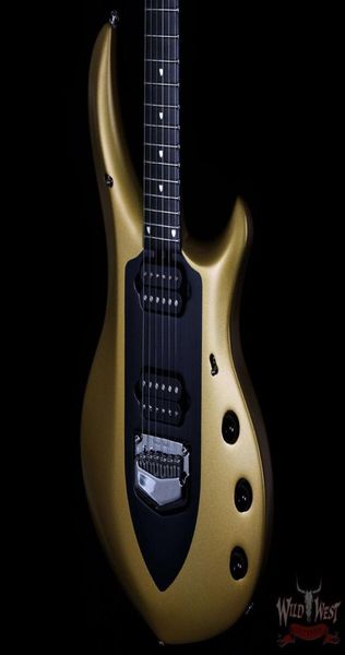 Musicman 6 Saiten John Petrucci Majestät Gold Mine E -Gitarre Tremolo Bridge Whammy Bar Chrome Hardware dekorativ 9V BAT4189422